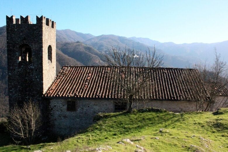 RoccaBorgo castello (credit wikipedia) RoccaBorgo castello (credit wikipedia)