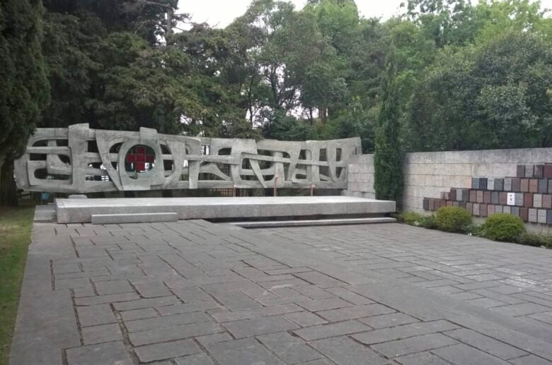 solferino-monumento-croce-rossa solferino-monumento-croce-rossa