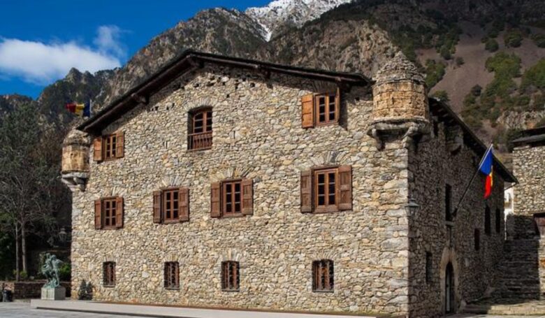 Casa de la Vall Andorra la Vella