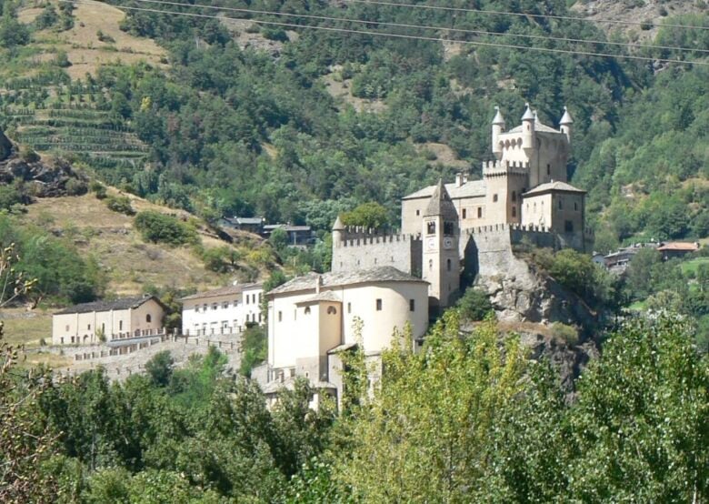 castello-saint-pierre castello-saint-pierre