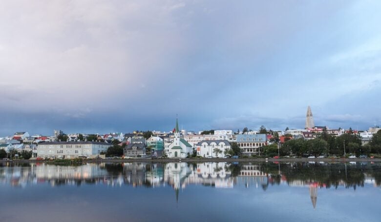lago di Tjörnin Reykjavik lago di Tjörnin Reykjavik
