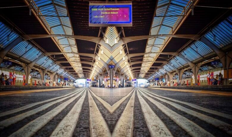 zuerich-hauptbahnhof zuerich-hauptbahnhof