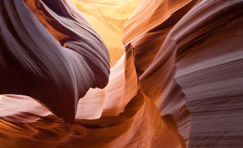 antelope-canyon (ph credit pixabay) antelope-canyon (ph credit pixabay)