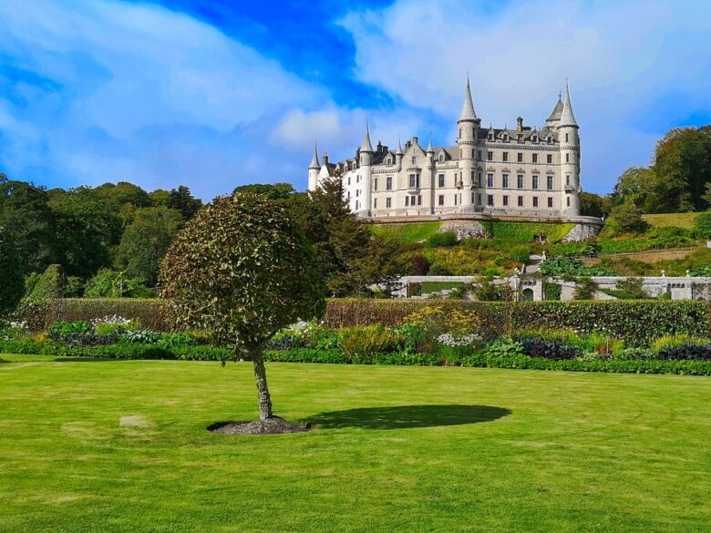 dunrobin 1 (ph credit pixabay) dunrobin 1 (ph credit pixabay)