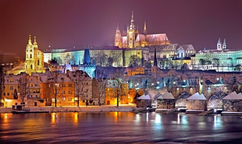 Praga (ph credit pixabay) Praga (ph credit pixabay)