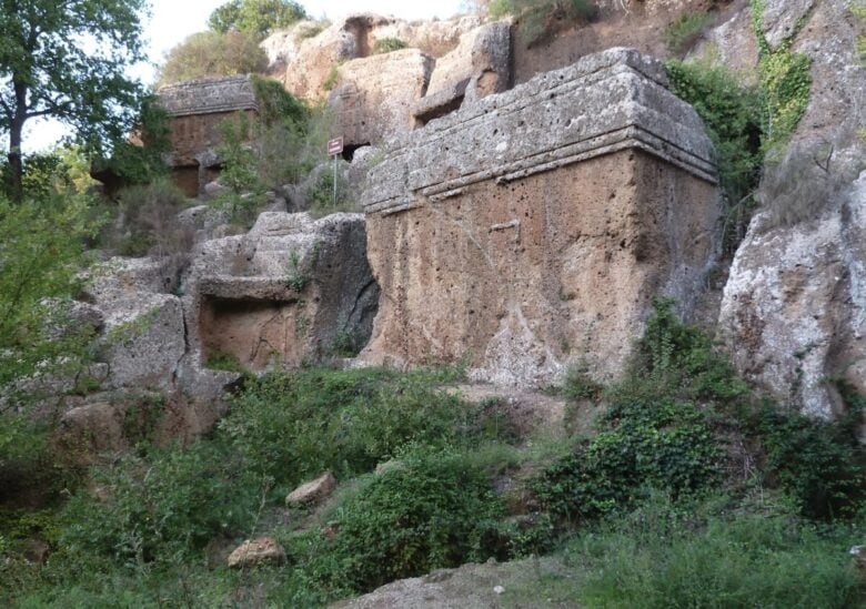 sito-archeologico-norchia sito-archeologico-norchia