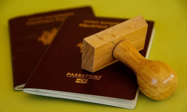 passaporto passaporto