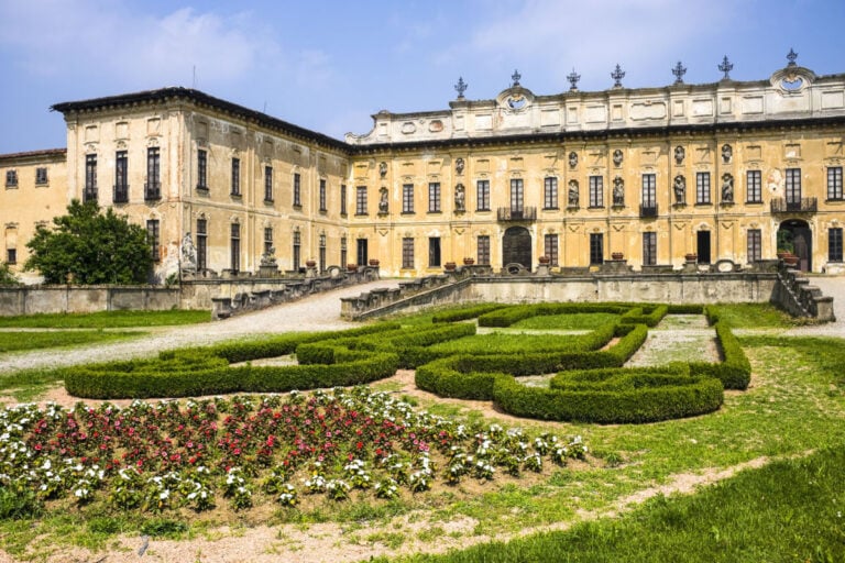 Riapre Villa Arconati, la "piccola Versailles italiana". Ecco quando e