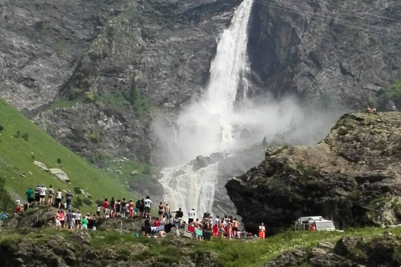 quando aprono le cascate del serio 2023 quando aprono le cascate del serio 2023