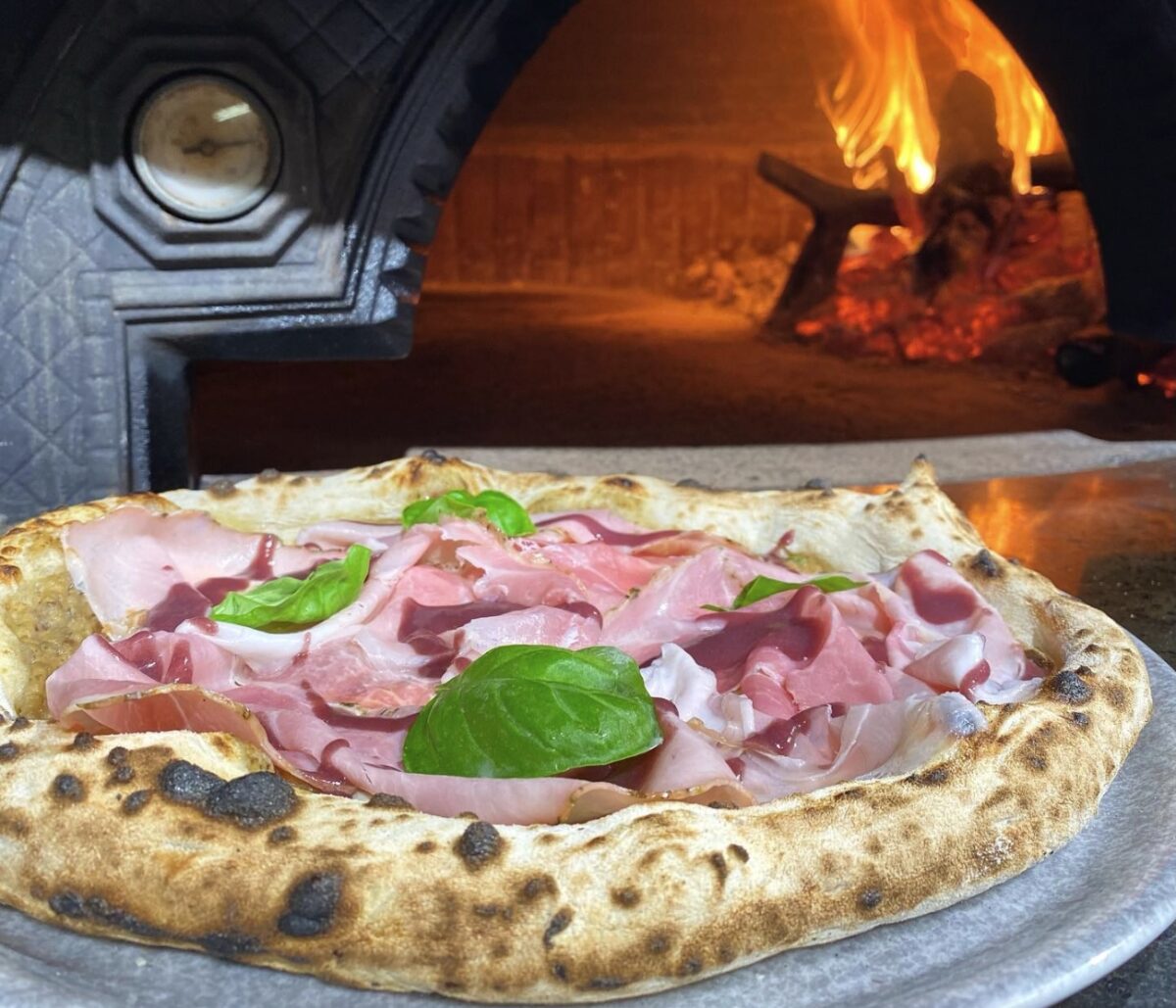 ceglie-messapica-pizzeria-base-margherita ceglie-messapica-pizzeria-base-margherita