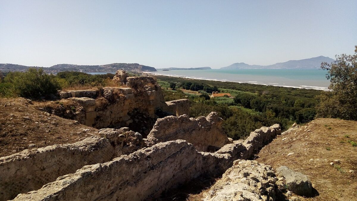 Questi quattro meravigliosi luoghi storici si trovano in uno dei posti più suggestivi della Campania