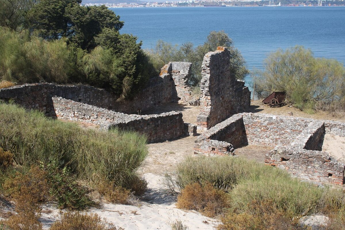 rovine romane penisola di troia setubal rovine romane penisola di troia setubal