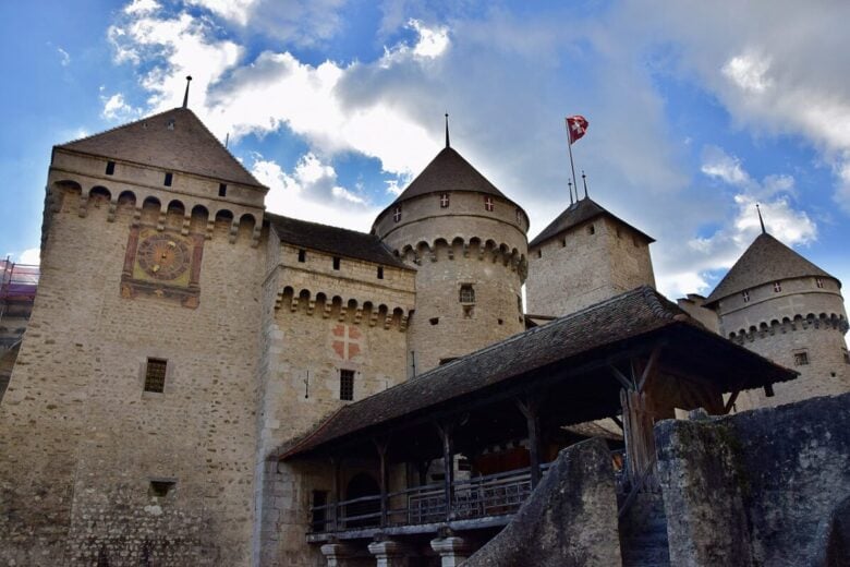 castello-chillon-svizzera castello-chillon-svizzera