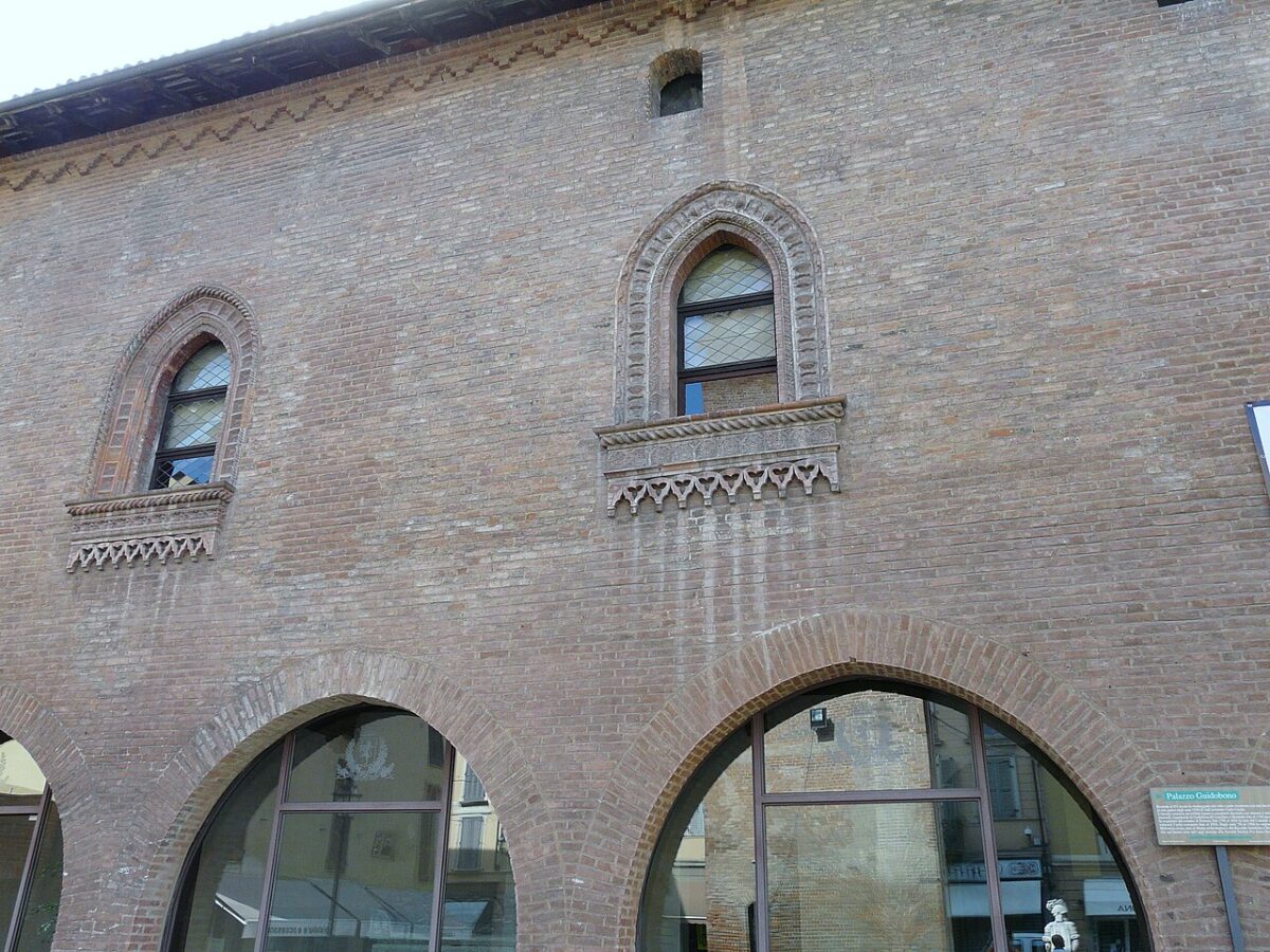 Tortona-palazzo_Guidobono Tortona-palazzo_Guidobono