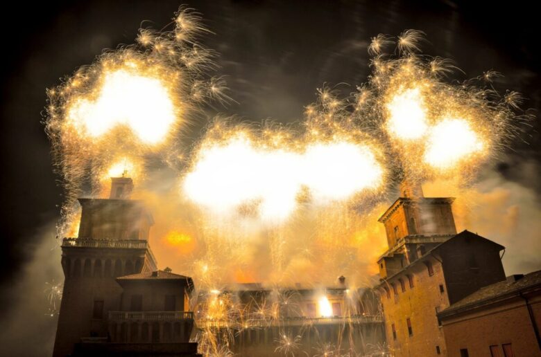 castello-ferrara-incendio