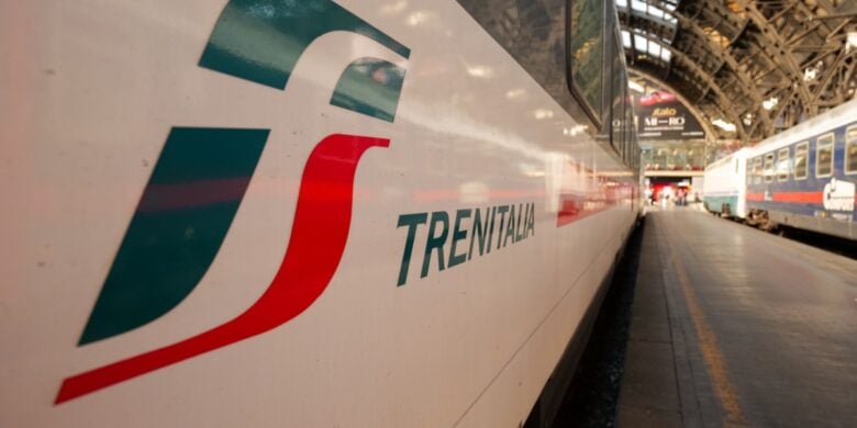 Shutterstock_2180501075