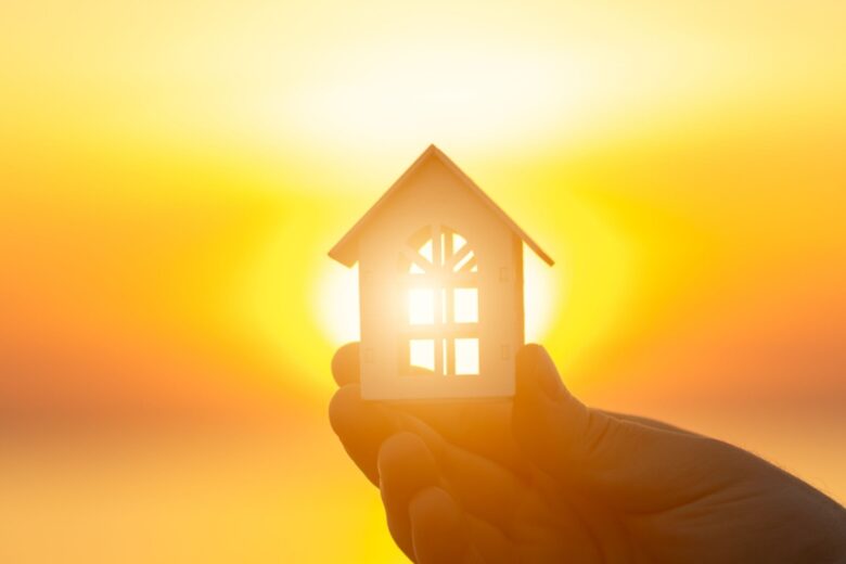 Shutterstock_2245175039