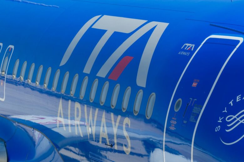 Shutterstock_2421449331