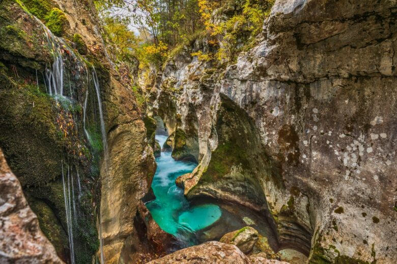 Triglav,National,Park,,Velika,Korita,Soce,With,Stunningly,Colored,Water,