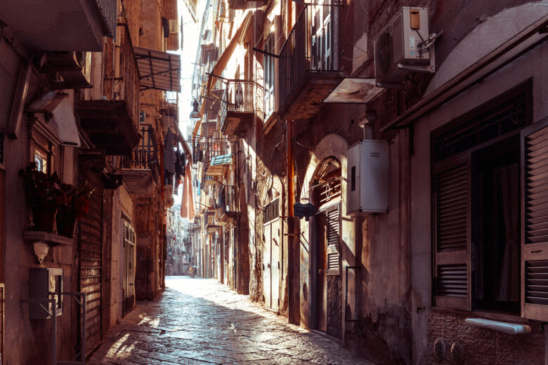 Street,View,Of,Old,Town,In,Naples,City,,Italy,Europe