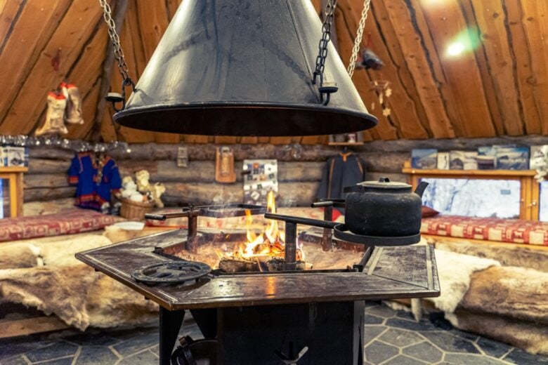 Shutterstock_2421770967