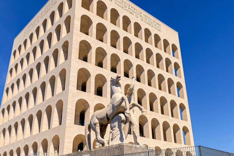 Il Colosseo Quadrato