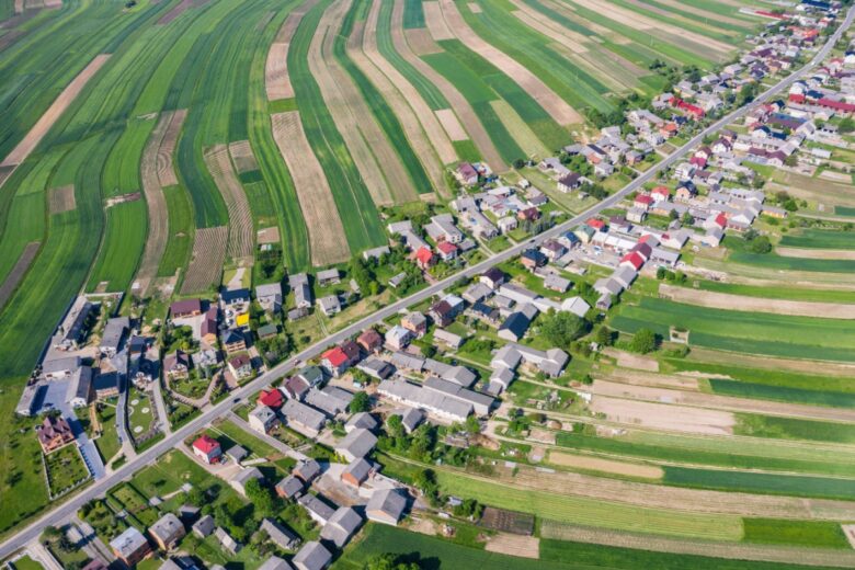 Shutterstock_2000925506