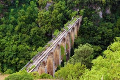 Vuoi scappare dal caos? Quattro posti in Campania ti lasceranno senza parole