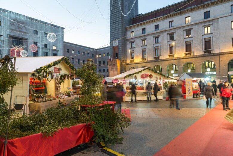 Varese,,Italy,-,December,14,,2018:,City,Center,With,Typical