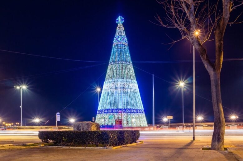 Christmas,And,Its,Decorations,In,Bari