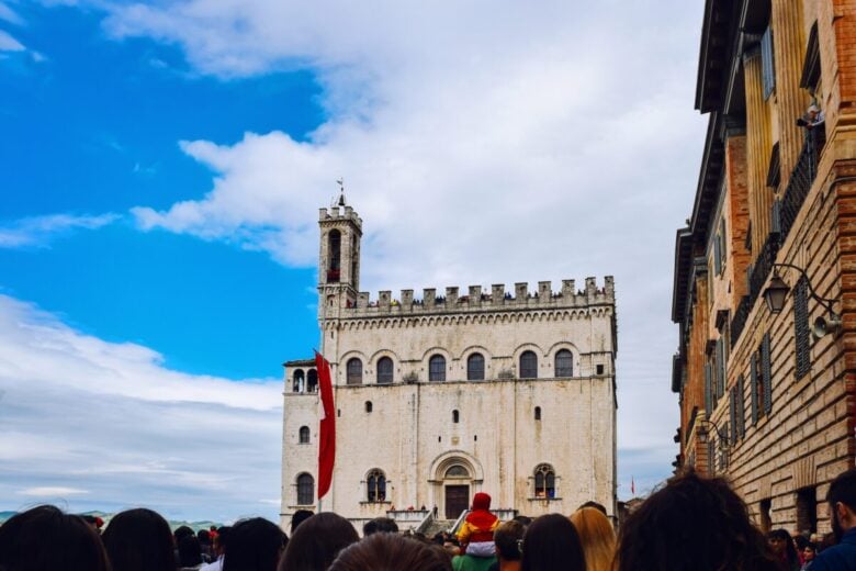 Gubbio,,Italy,-,21-05-2017:,A,Crowd,Of,People,In,The