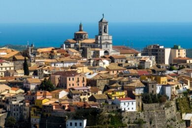 Mercatini di Natale 2025 di Catanzaro: la magia torna