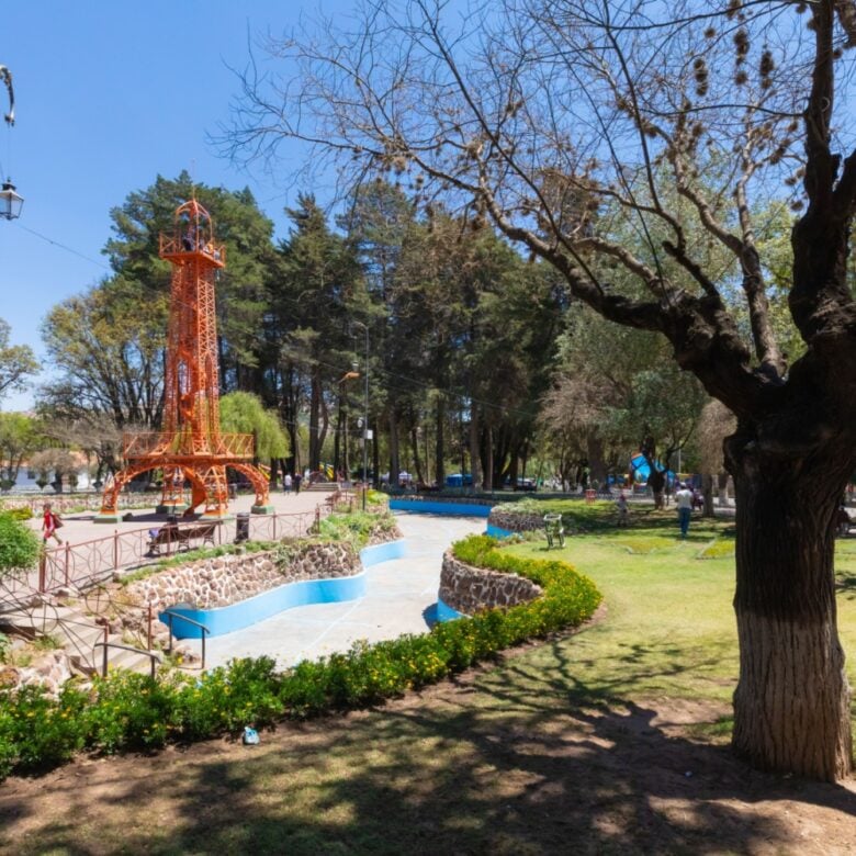 Mini Tour Eiffel a Sucre, Bolivia