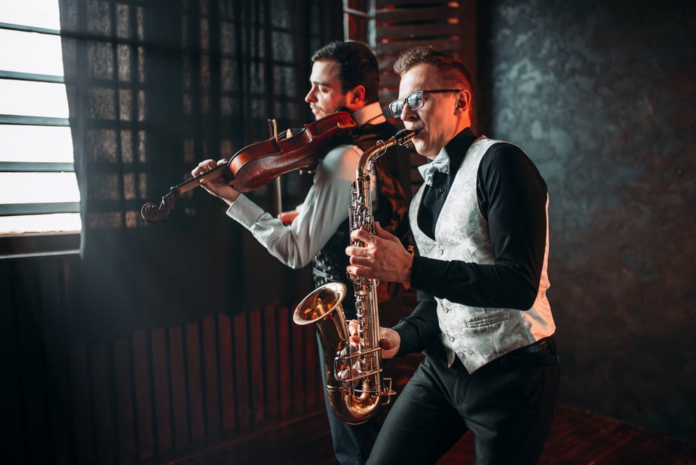 Sax,Man,And,Fiddler,Duet,Playing,Classical,Melody Sax,Man,And,Fiddler,Duet,Playing,Classical,Melody