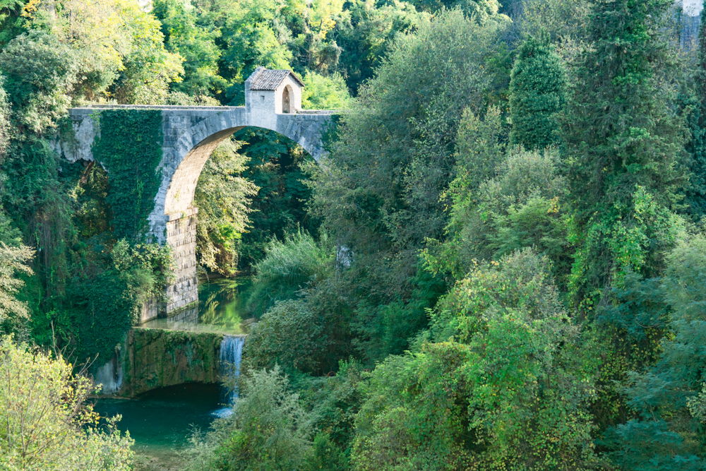 Roman,Bridge,”ponte,Di,Cecco”in,Ascoli,Piceno,,Italy