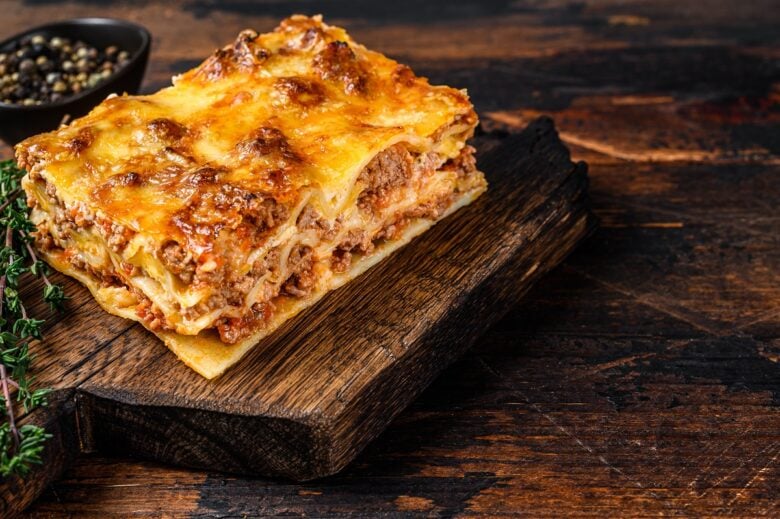 Italian,Lasagna,With,Bolognese,Sauce,And,Mince,Beef,Meat.,Dark