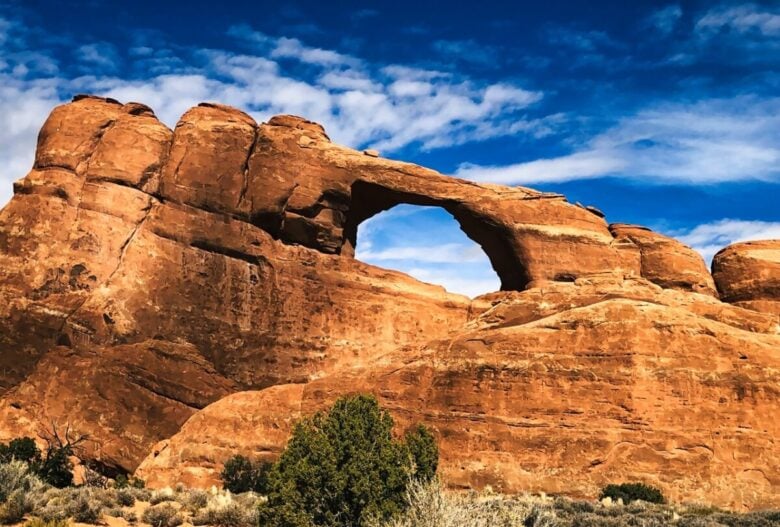 Autumn,At,The,Skyline,Arch,In,Arches,National,Park,In