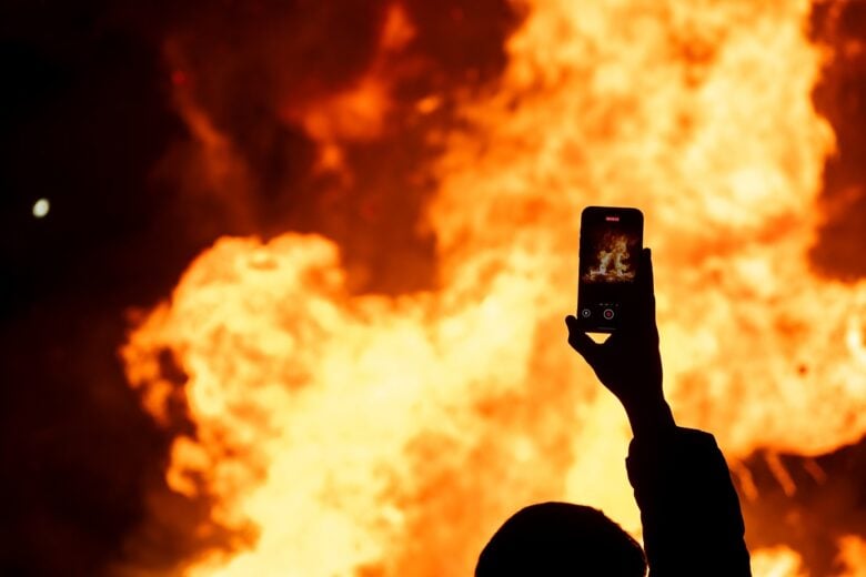Filming,A,Bonfire,With,A,Smartphone.