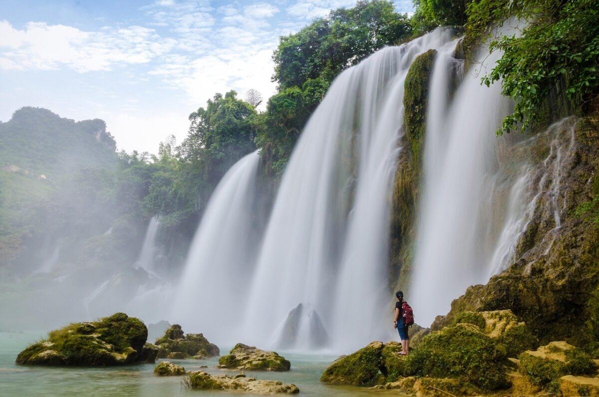 Cascata, Monte