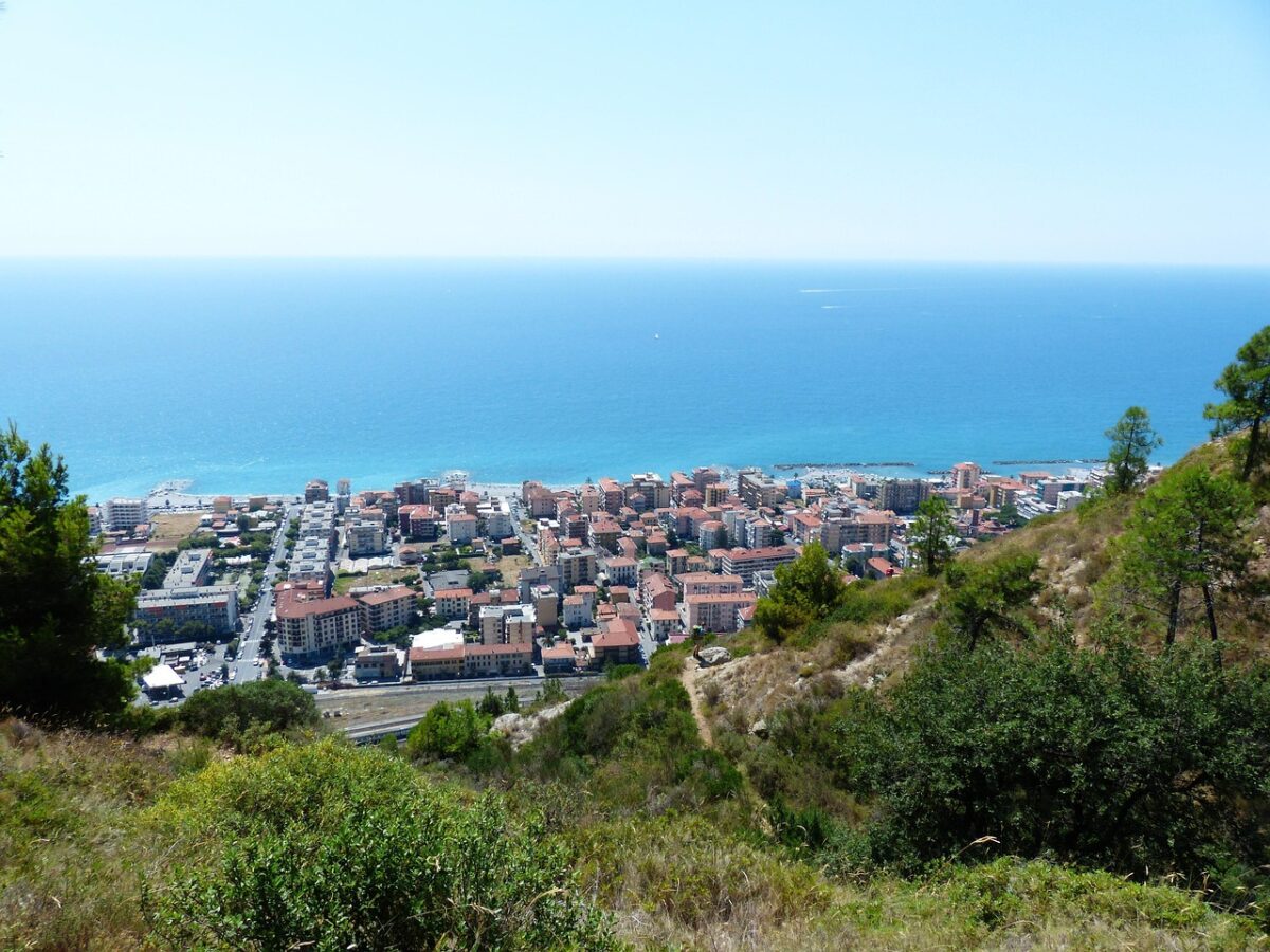 ponente line estate 2026