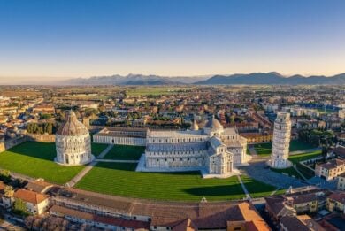 Estate magica a Pisa: visite notturne e appuntamenti imperdibili