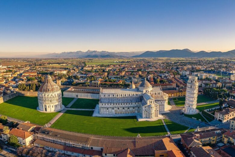 Piazza_dei_miracoli-pisa Piazza_dei_miracoli-pisa