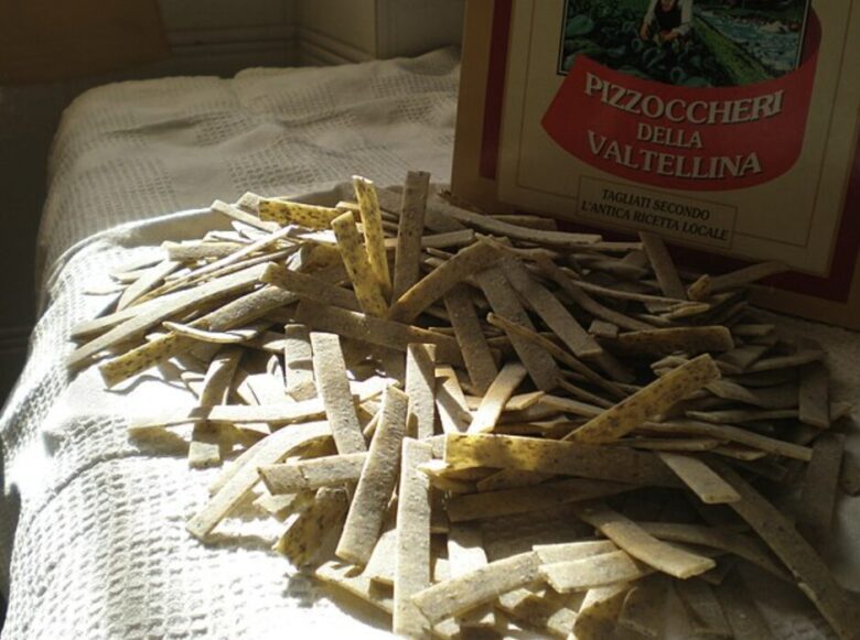 Pizzoccheri-Nnaluci-WikimediaCommons