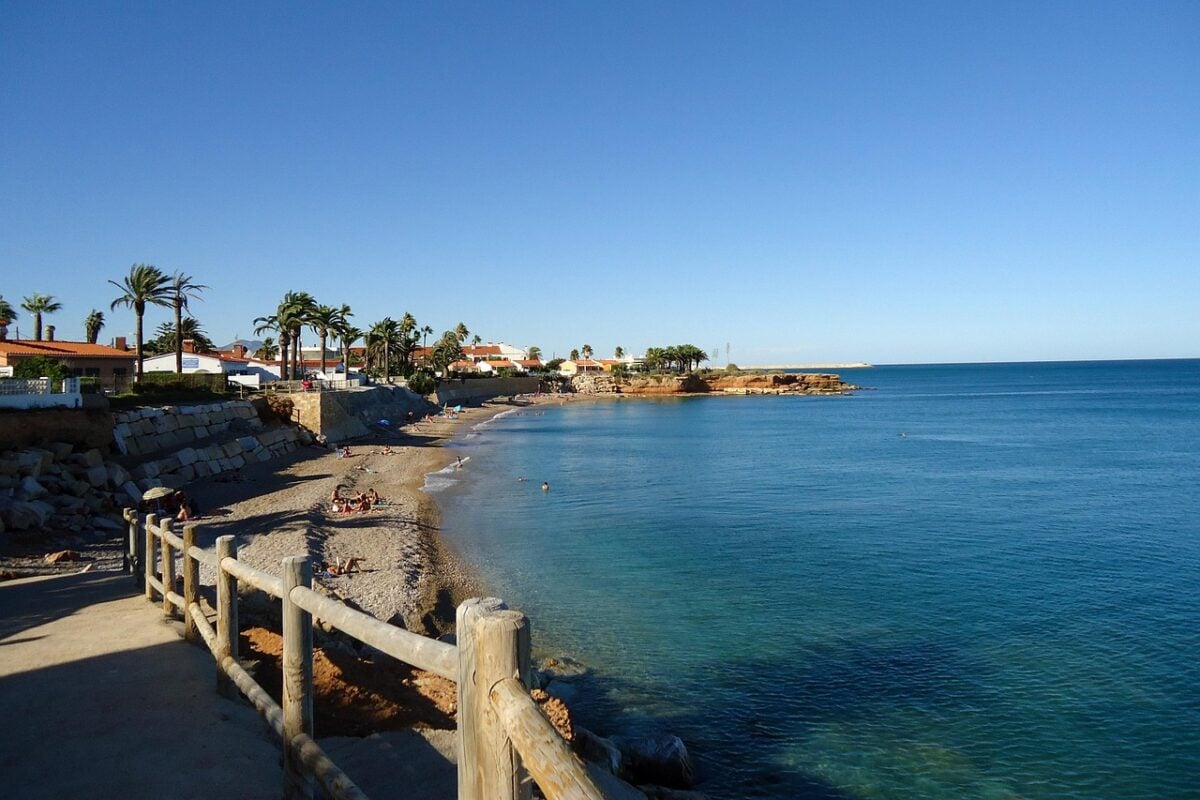 Castell&oacute;n, De