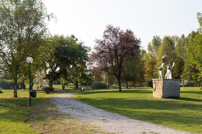 parco_della_Cascina_Vigna,_Carmagnola,_Italia