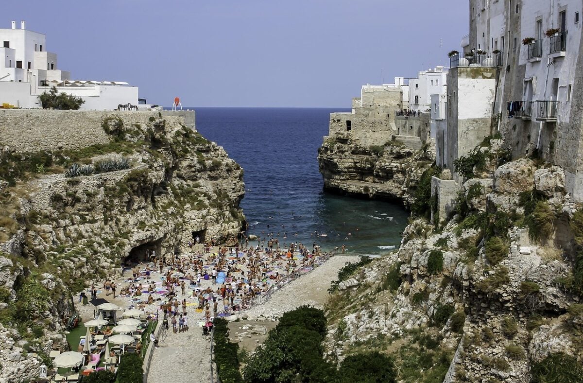 Polignano, A Polignano, A