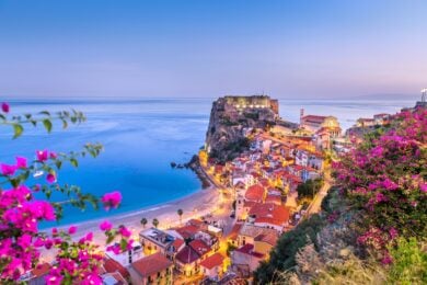 The Unknown – Fino all’ultimo bivio porta il pubblico tra le location più spettacolari della Calabria