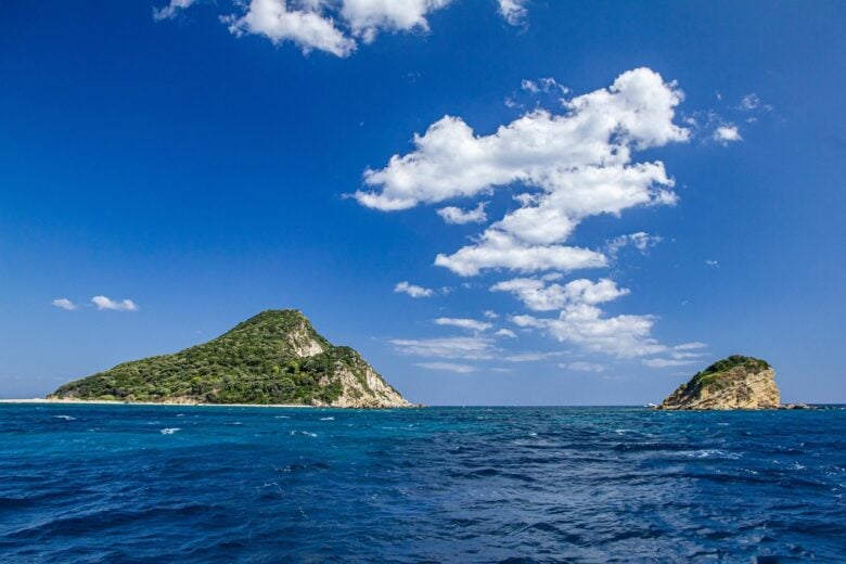 Grecia, Isola