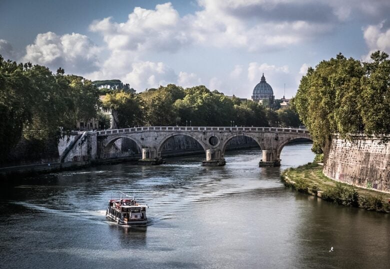Italia