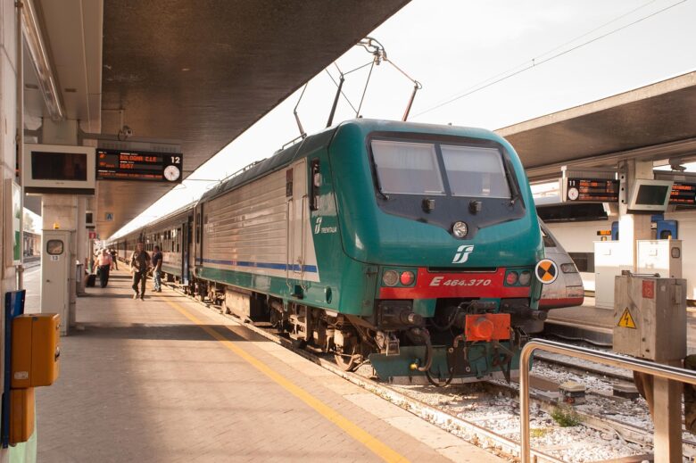Treni, Italia